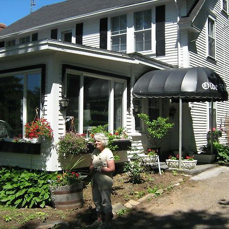 The Olde Village Inn Centreville  Buitenkant foto